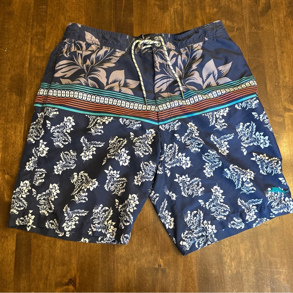Tommy Bahama Mens Swim Shorts Trunks Medium Vacation Beach Travel ☀️🌊